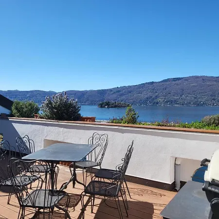 Attico Dei Castelli Apartment Verbania