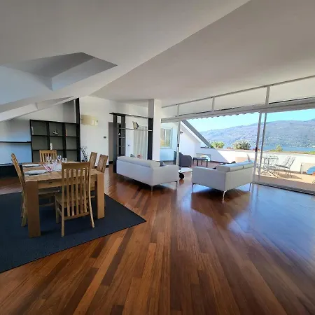 Апартаменты Attico Dei Castelli Вербания