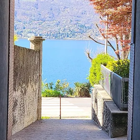 Attico Dei Castelli Apartamento