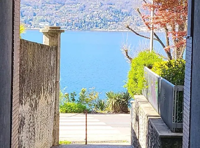 Attico Dei Castelli Lägenhet