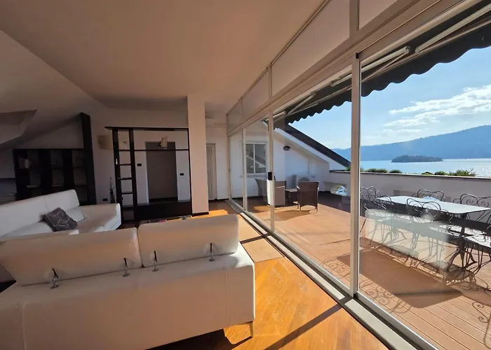 Attico Dei Castelli Verbania